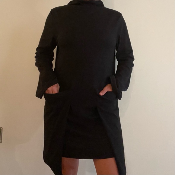 Black Jumper Dress with Front Pockets. Size Small - Picture 2 of 3